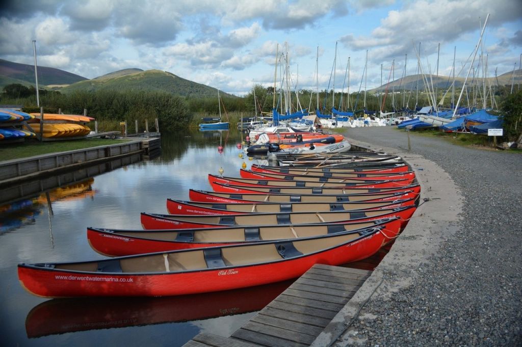 Ex hire canoes and Paddle Boards for Sale
