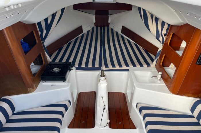 Beneteau First 211